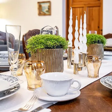 Апартаменты Domillion Cozy 2bdr On Stikliu Str S43 *