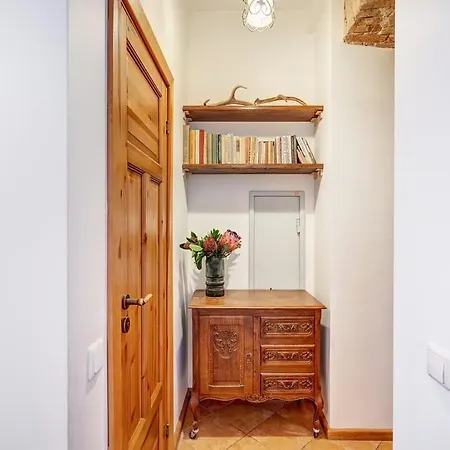 Domillion Cozy 2bdr On Stikliu Str S43 * Вильнюс