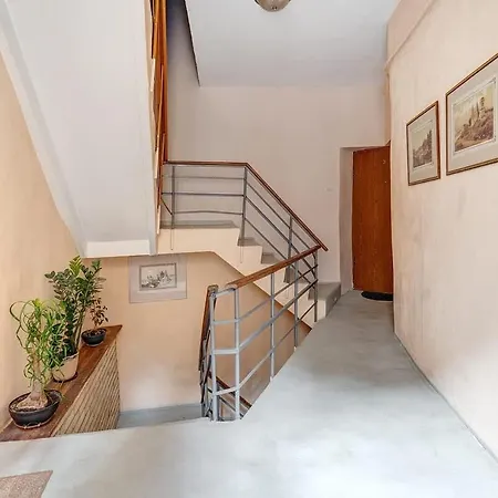 Domillion Cozy 2bdr On Stikliu Str S43 * וילנה