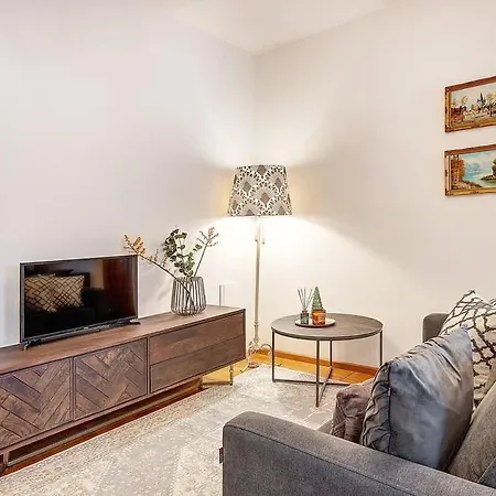 Domillion Cozy 2bdr On Stikliu Str S43 Appartamento
