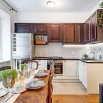 Domillion Cozy 2bdr On Stikliu Str S43 Apartment